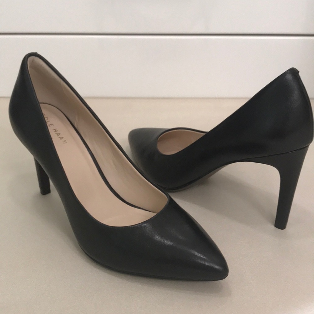 Cole Haan Grand OS Black Pumps